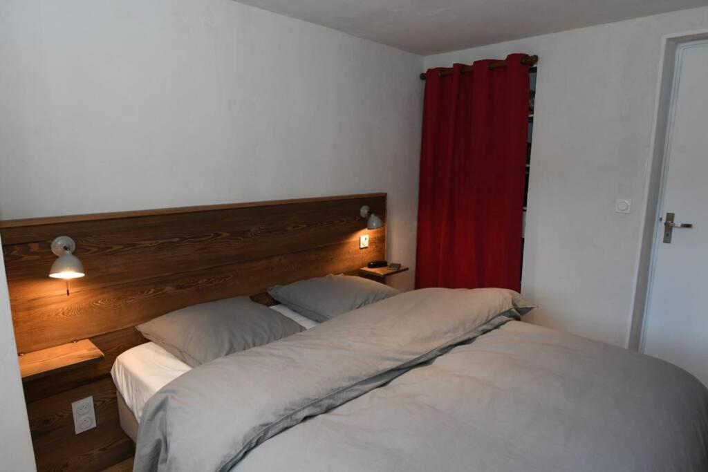 Logement Renove Avec Vue Panoramique La Saussaz Exterior photo